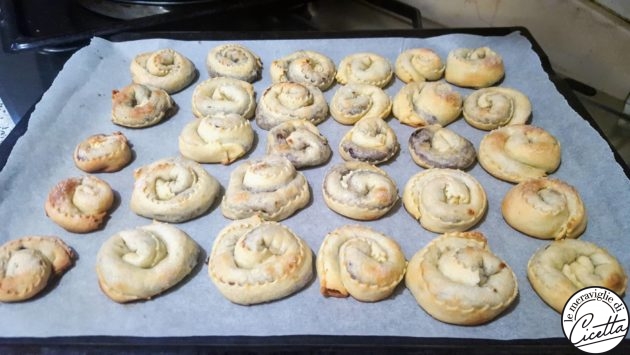 I Dolci Di Natale Pugliesi.Sfogliatelle Pugliesi Per Il Natale Le Meraviglie Di Cicetta